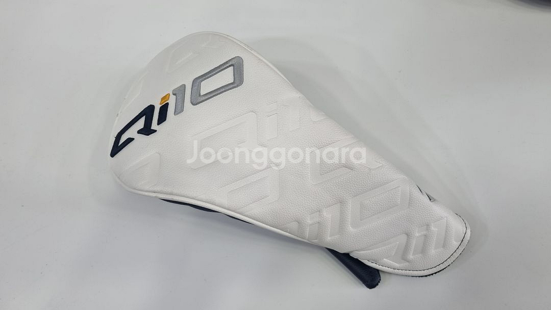 테일러메이드 QI-10 MAX 드라이버헤드 10.5도 / 커--1