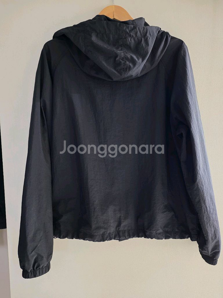 메종키츠네 윈드브레이커 블랙 점퍼 L 신품급(국내사이즈100)--1