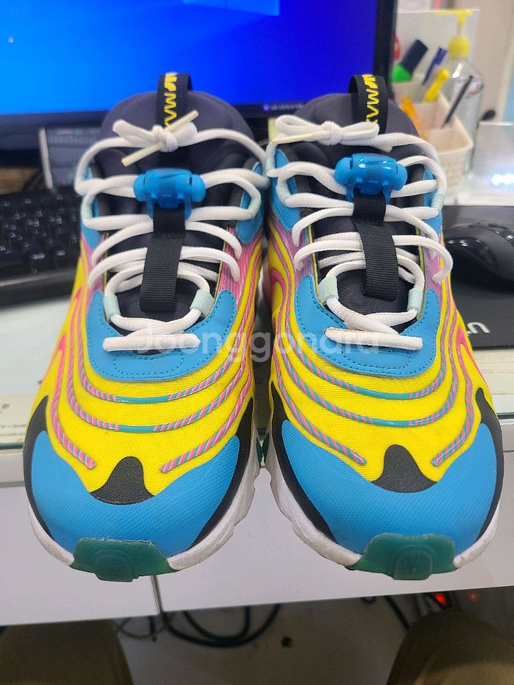 나이키 에어맥스270리액트eng 280--1