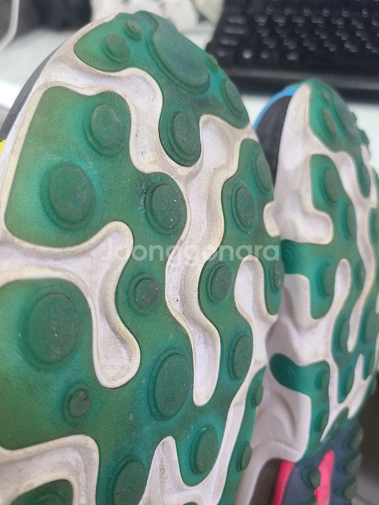 나이키 에어맥스270리액트eng 280--5