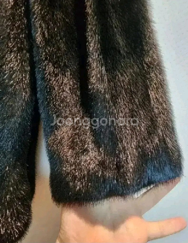 발렌시아 코펜하겐 퍼플등급 휘메일 밍크코트 55사이즈 새제품 블랙컬러--5