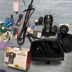 캐논 EOS 600D + 탐론 17-50mm 렌즈 + 캐논 50mm 렌즈