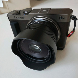 파나소닉 루믹스 s9 18-40킷+티티아티산40mm f2