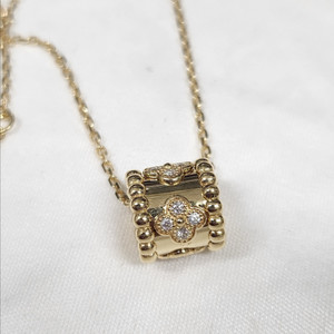 18k 반클리프 스위트 빼를리 다이아 목걸이 옐골