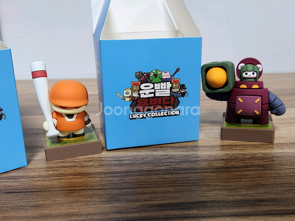 운빨존많겜 배트맨, 로켓츄 피규어--0