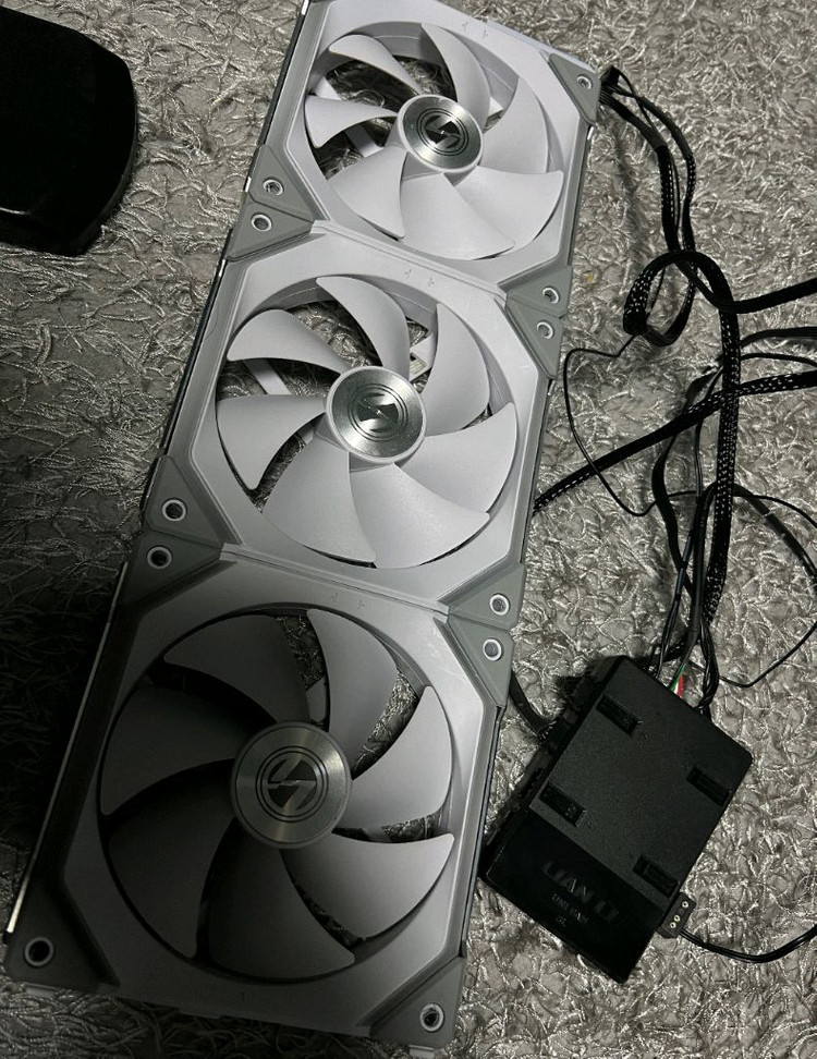 core p3 tg pro 빅타워+슈퍼플라워 1000w+리안리 화이트 데스크탑 케이스--8