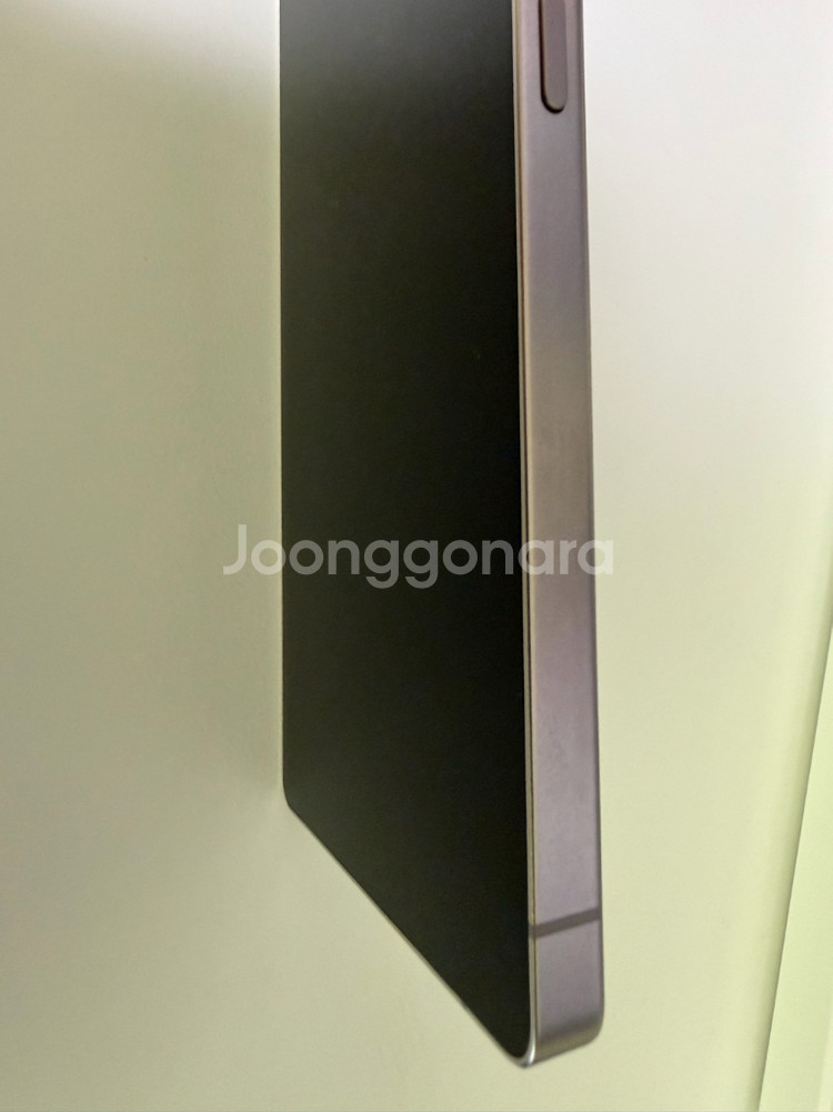 갤럭시 s25 울트라 512gb 티타늄 그레이 팝니다--2