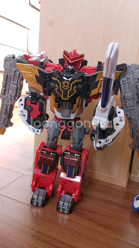 또봇v 기간트세이버--4