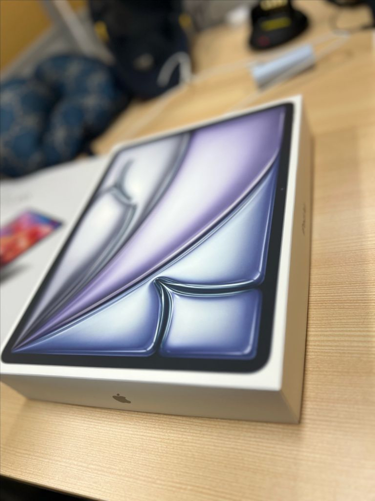 애플 아이패드 에어 13 M2칩 128G wifi 스페이스그레이 S급 판매합니다. 이미지