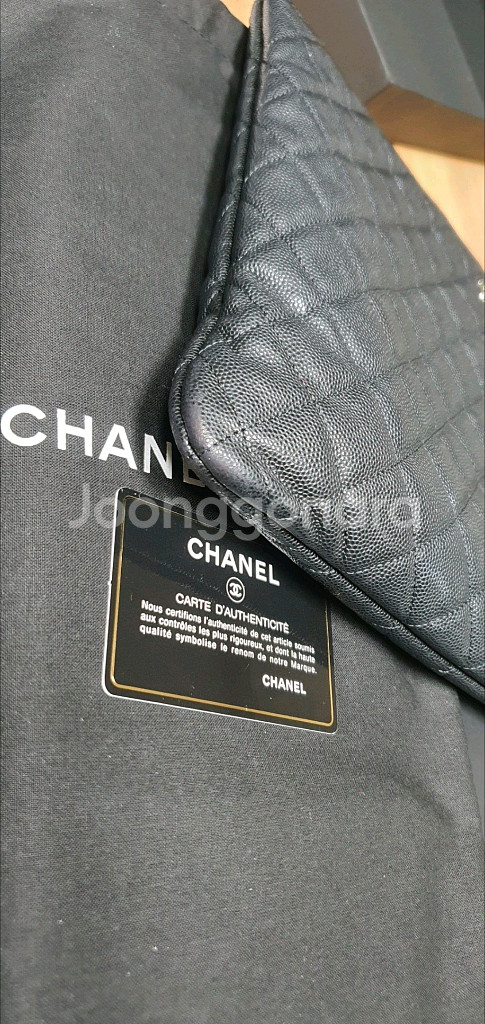 샤넬 캐비어 클러치백 라지 정품A급(감정O)구찌프라다루이비통디올고야드셀린느보테가생로랑--8