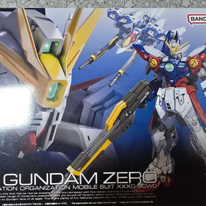 RG 윙 건담 제로 반다이 건프라 프라모델