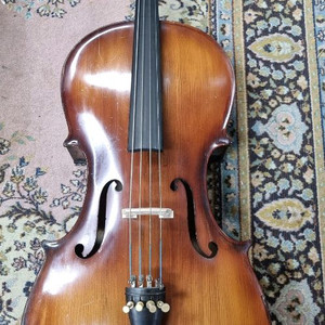 1/2 국산 유니버셜 첼로