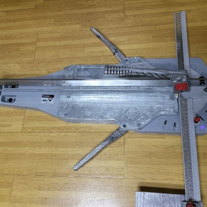 타일커터기 이미지