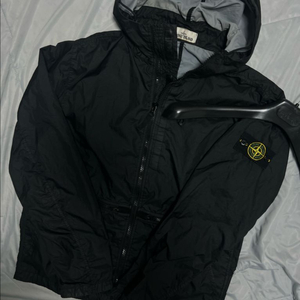 스톤아일랜드 멤브라나 바람막이 L