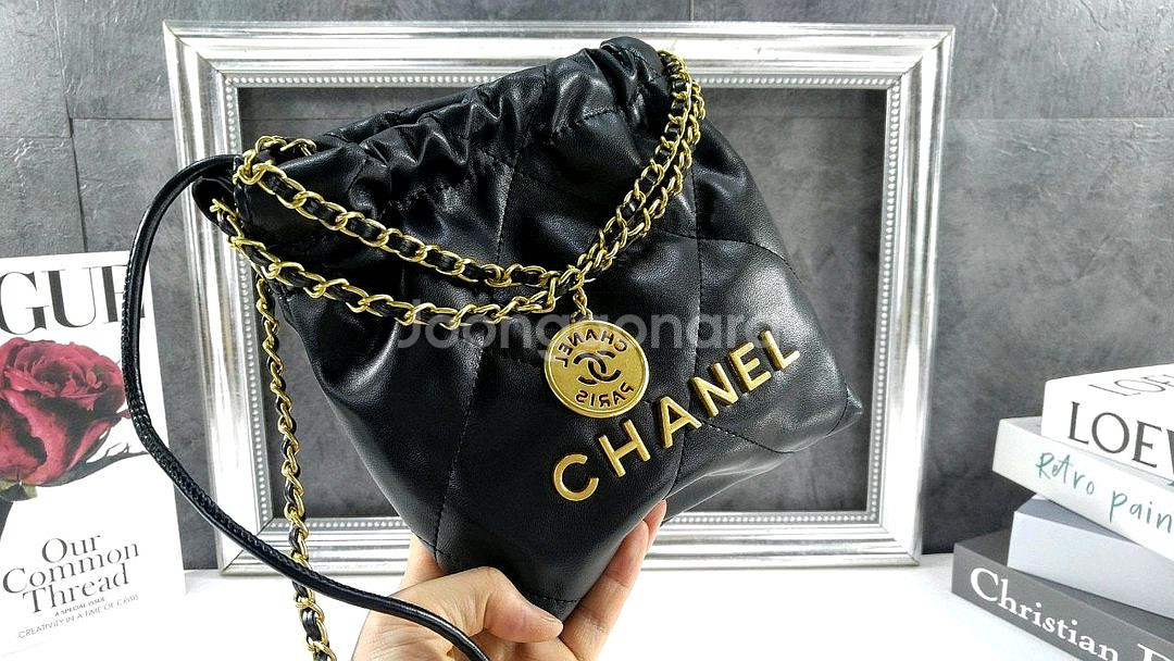 샤넬 22백 미니 핸드백 샤넬 가방--1