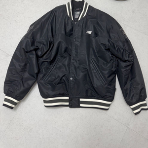 뉴발란스 플라잉 라이트 스타디움자켓