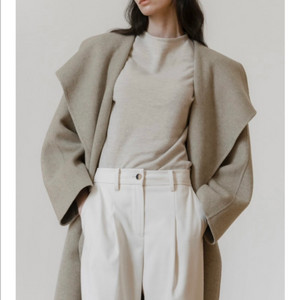 유메르 잔느 하이넥 롱코트