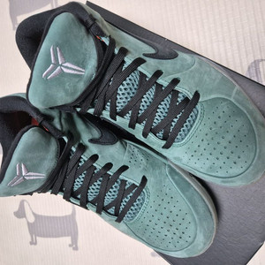 나이키 코비4 프로트로 265미리