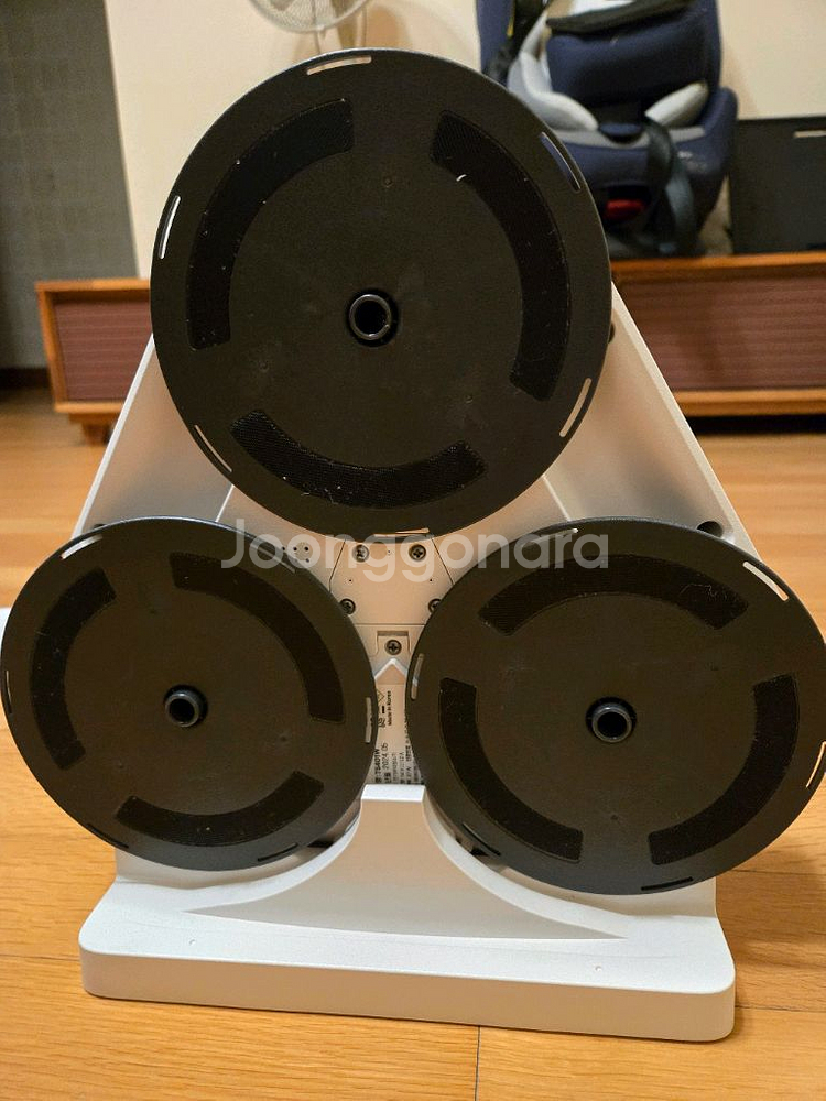 에브리봇 쓰리스핀 TS401 물걸래청소기--1