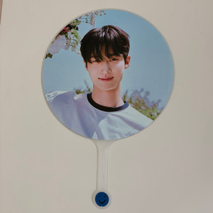 변우석 공식굿즈 부채