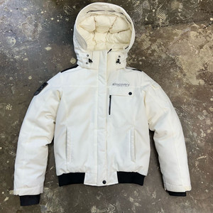 90) 디스커버리 밀포드 구스다운 패딩 점퍼 거위털 패딩