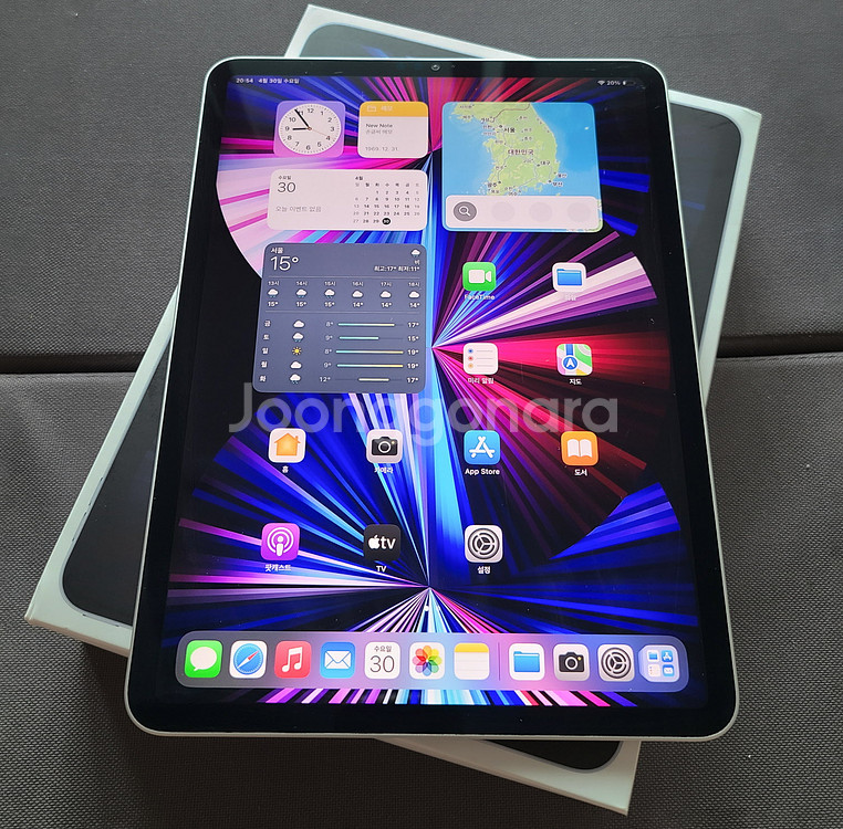 부산 아이패드 프로 11형 3세대 M1 배터리93%+케이스 팝니다.--0