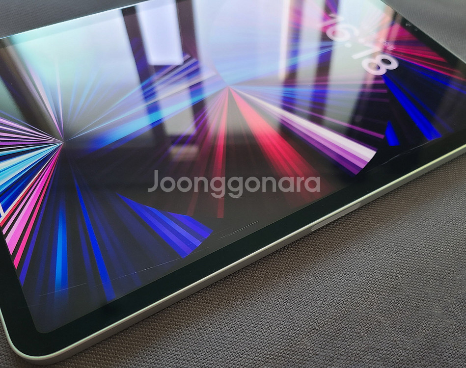 부산 아이패드 프로 11형 3세대 M1 배터리93%+케이스 팝니다.--2