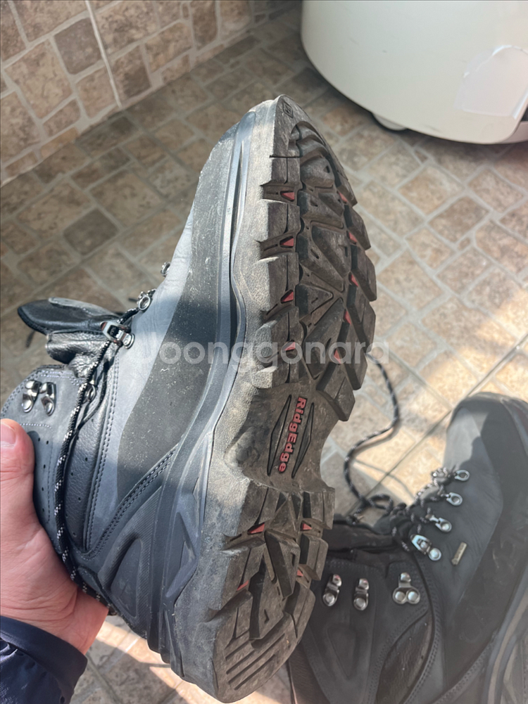 캠프라인 마나슬루 등산화 275--4