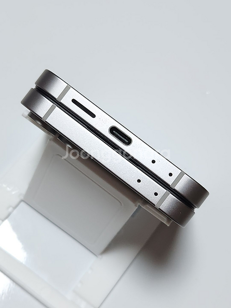 갤럭시Z플립6 256G 무잔상 그린 13353--4