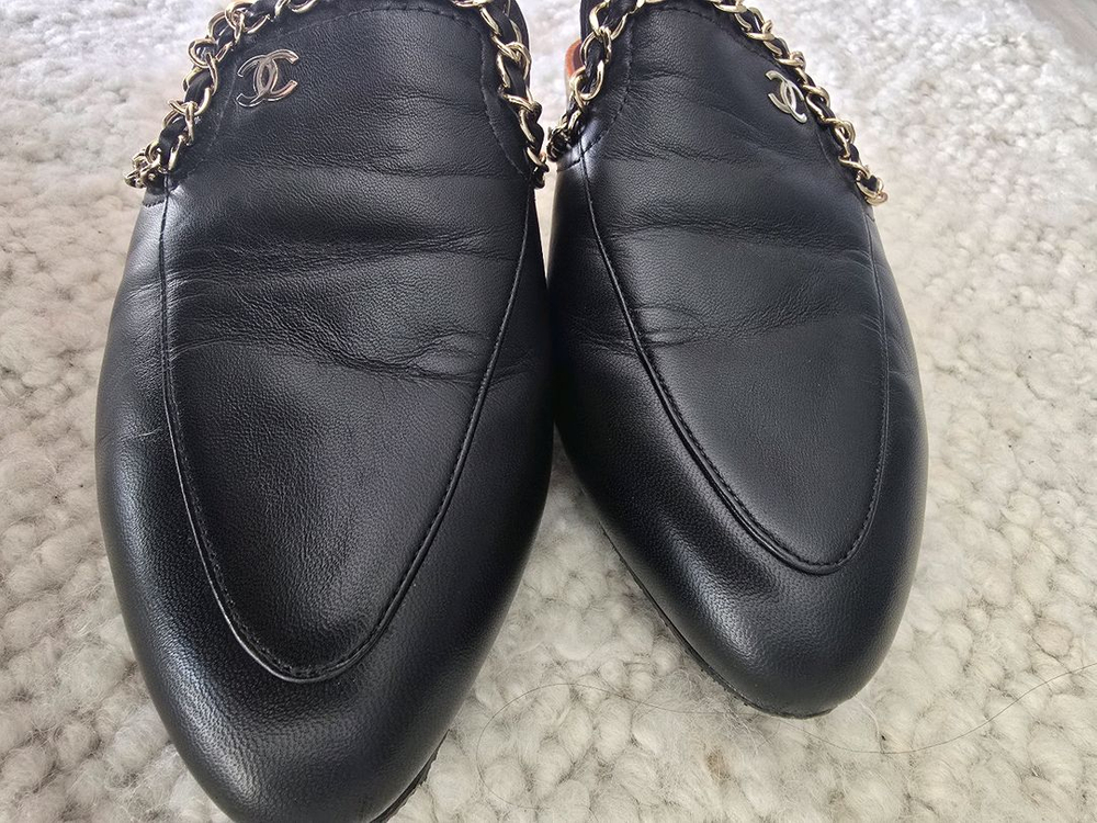 샤넬 체인 뮬 블로퍼 37--3