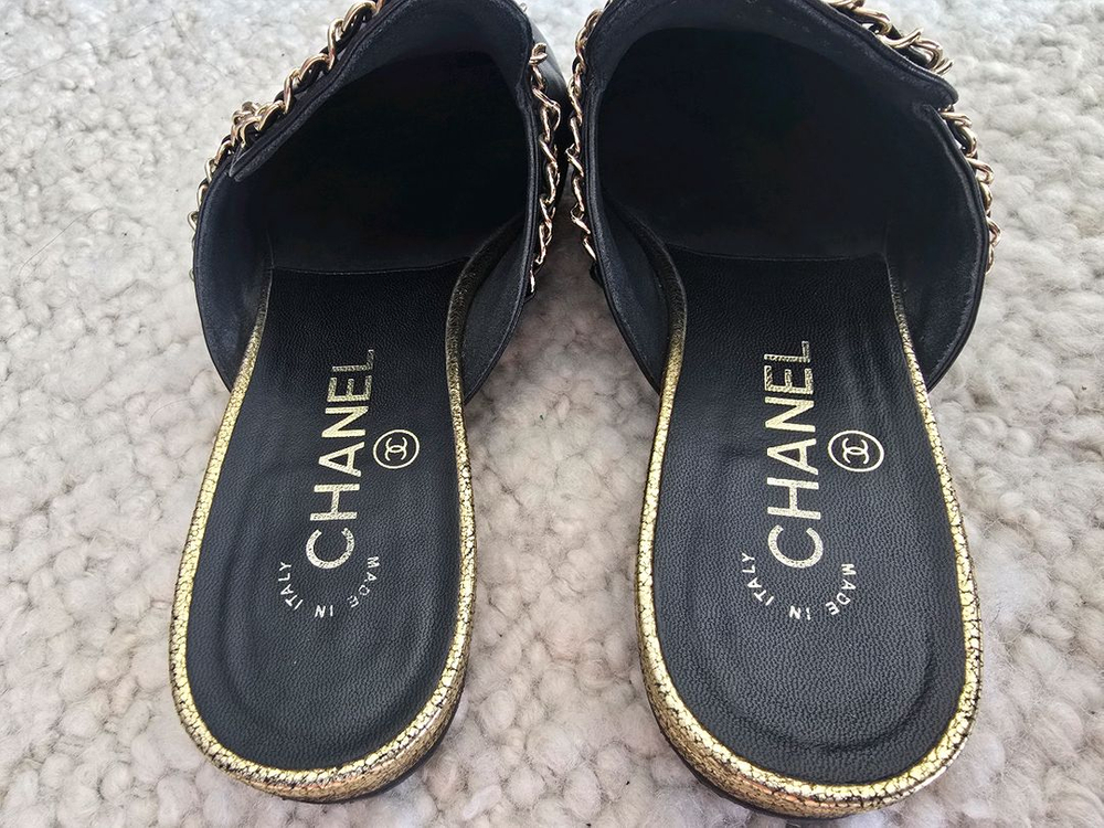 샤넬 체인 뮬 블로퍼 37--2