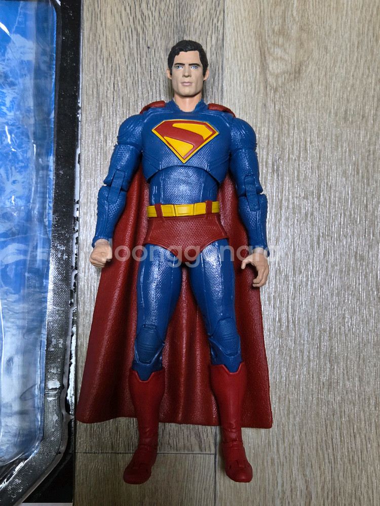 맥팔레인 슈퍼맨 액션 피규어 2025--1