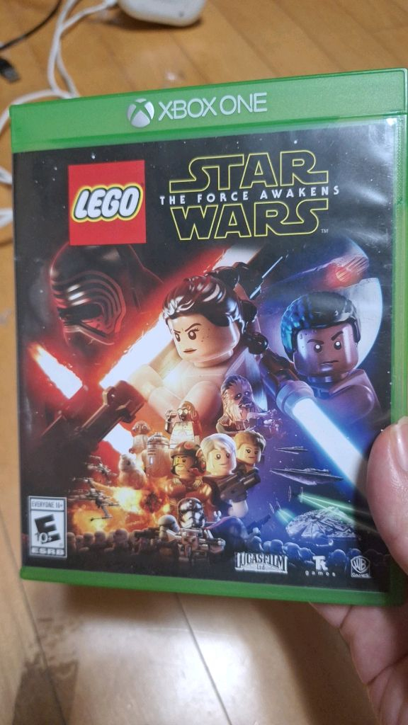 (가격재인하)xboxone 레고스타워즈 포스 어웨이큰 (깨어난 포스)14000원 싸게 팜 이미지
