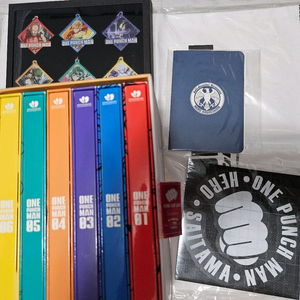 원펀맨 블루레이 특전포함 팝니다!