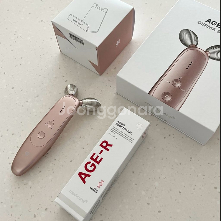 (택포)메디큐브 에이지알 더마 EMS 샷 핑크 에디션 풀박--0