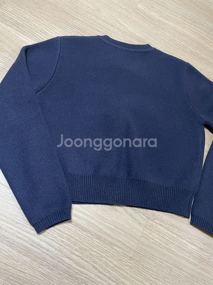 하네 에센셜 라운드 가디건 딥네이비 S 커치프 SET--2