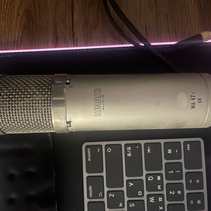 Warm Audio WA-47 콘덴서 마이크 급처합니다.