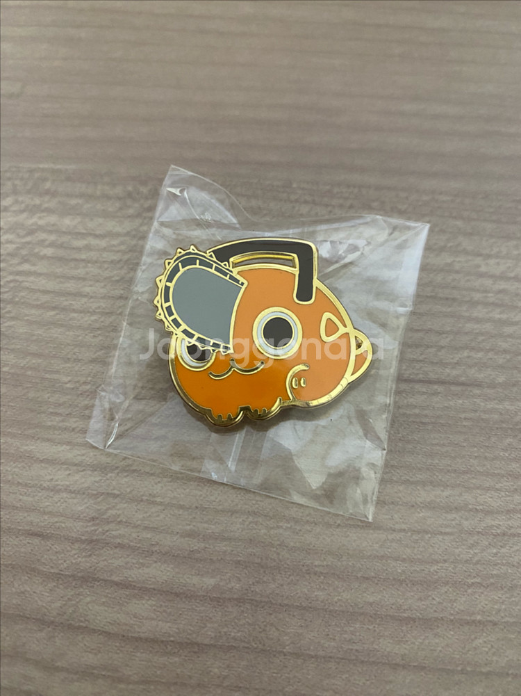 체인소맨 포치타 금속 뱃지--0