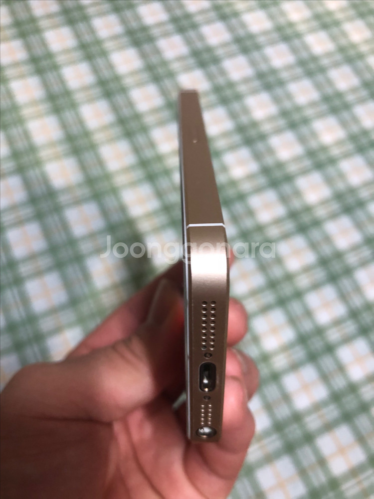 아이폰SE1 128기가 골드--11