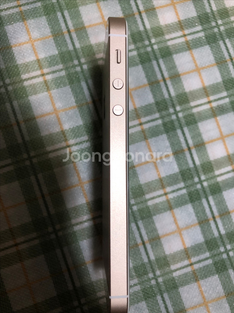 아이폰SE1 128기가 골드--2