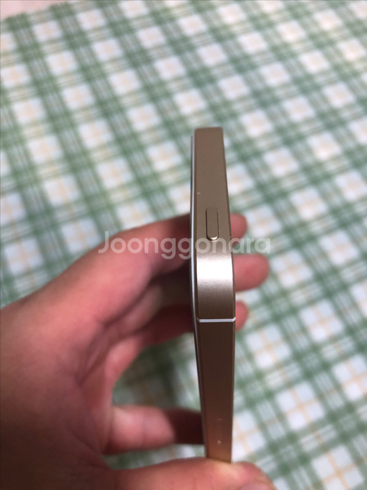 아이폰SE1 128기가 골드--6