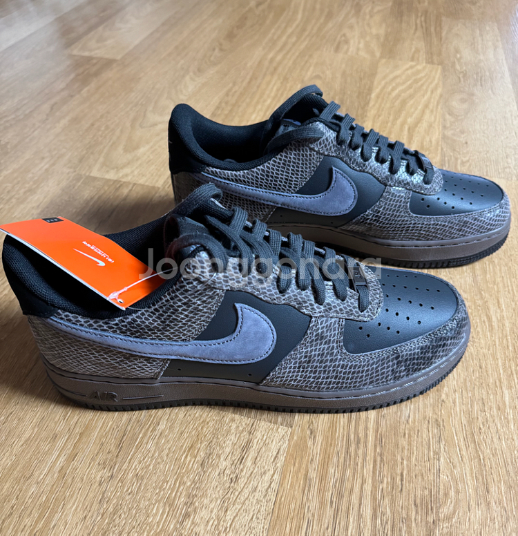 [280] 나이키 에어포스1 로우 스네이크스킨 운동화--7