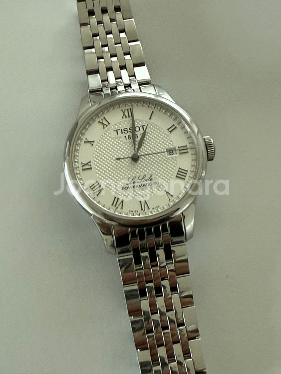 티쏘 르로끌 파워매틱 80 흰판 시계 팝니다--1