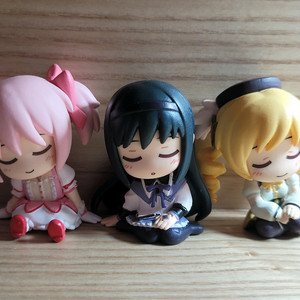 카타츤 꾸벅 어깨쿵 가챠 피규어 마법소녀 마도카 마기카 3종 일괄