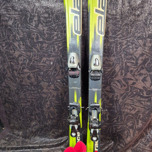 주니어용 스키 세트