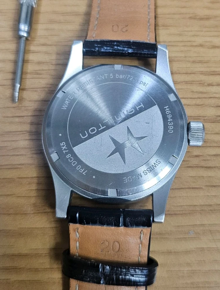 헤밀턴 카키필드 매커니컬 38mm 이미지