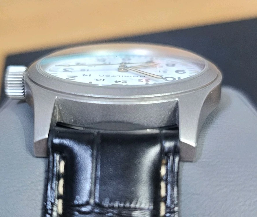 헤밀턴 카키필드 매커니컬 38mm 이미지