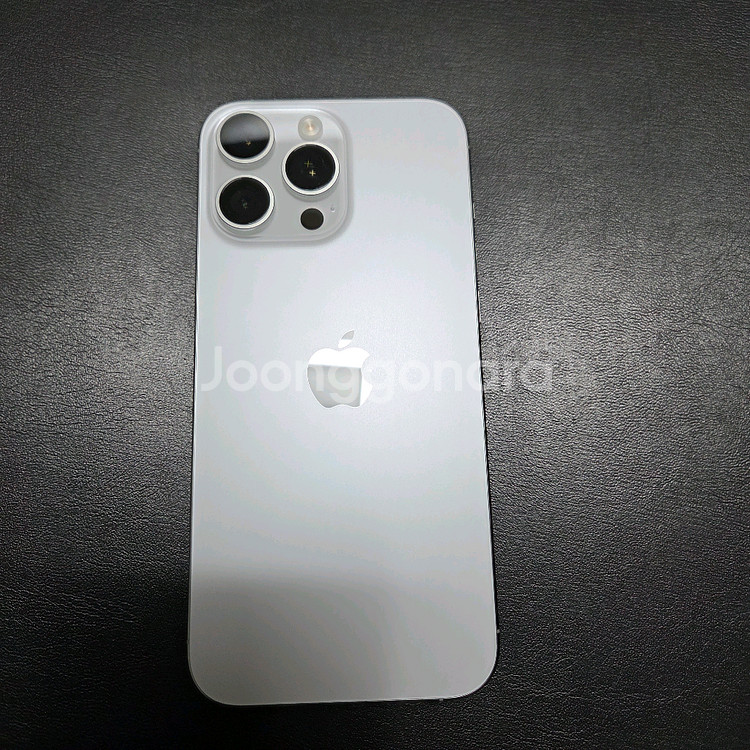 S급 자급제 아이폰16 프로맥스 화이트 티타늄 256 팝니다!!--0