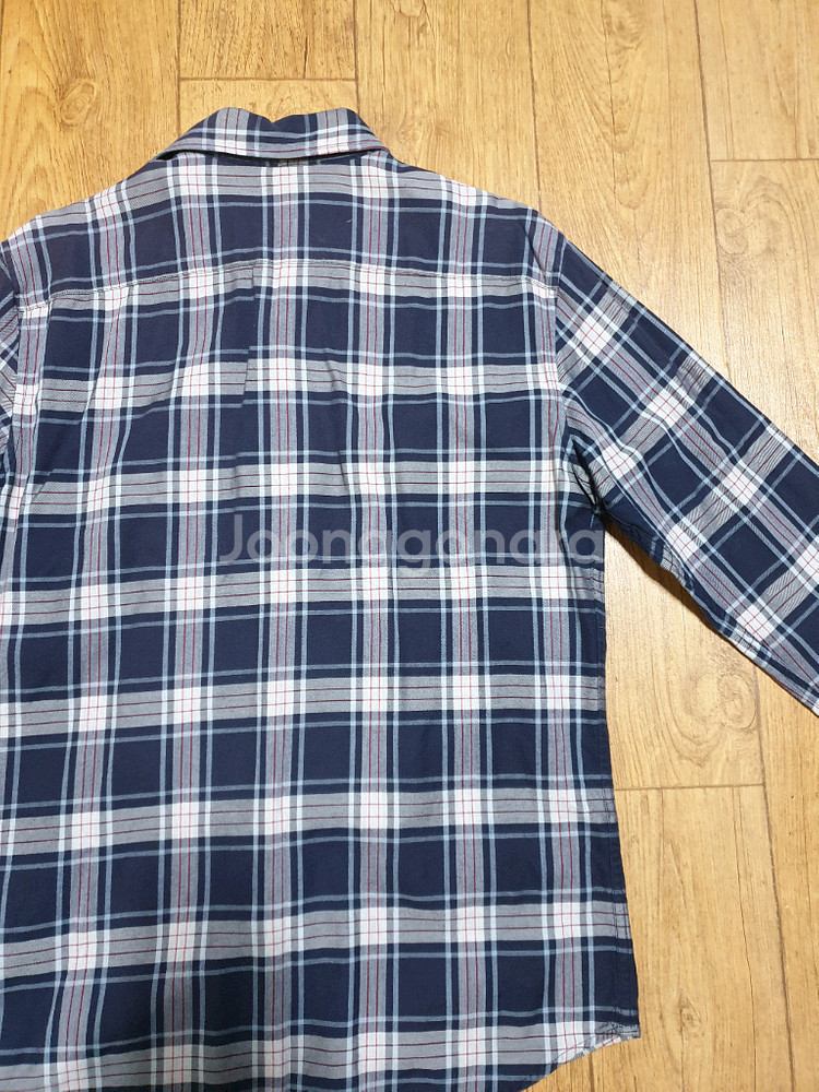 1187 헤지스 체크 남방셔츠 100 사이즈입니다--9