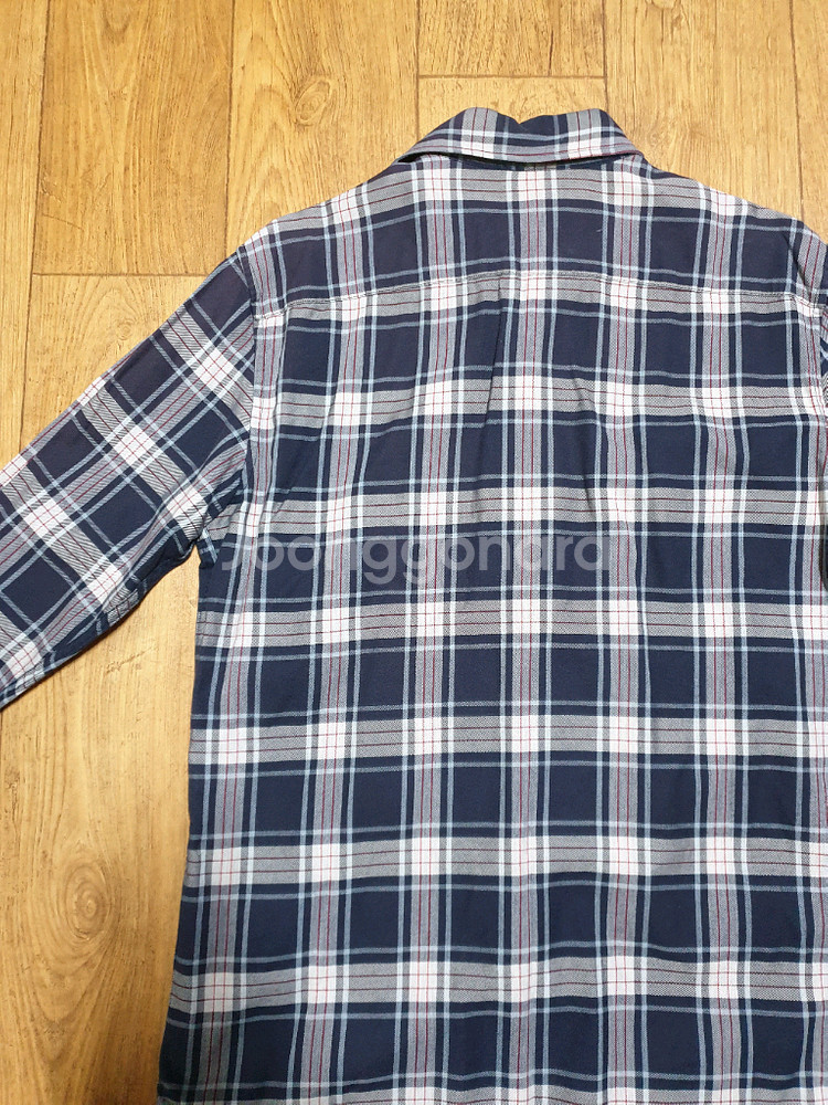 1187 헤지스 체크 남방셔츠 100 사이즈입니다--10